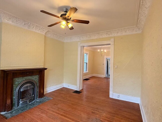 Foto del edificio - 2230 N Ogden St