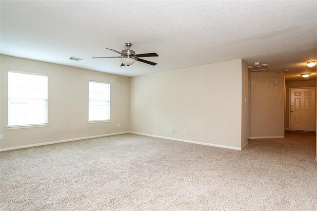 Building Photo - 4422 Cannongate Dr