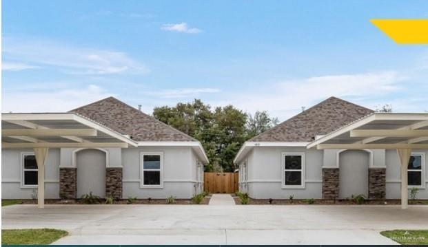 Primary Photo - 304 Retama Ln