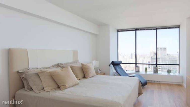 Foto principal - 525 E 72nd St