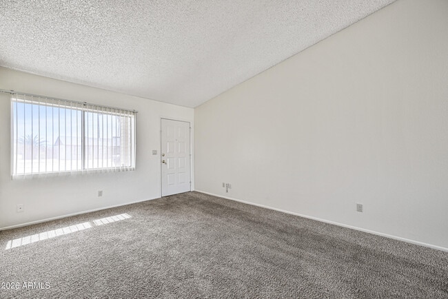 Building Photo - 11102 W Turney Ave