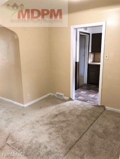 Building Photo - 2 br, 1 bath House - 15847 Eastwood St