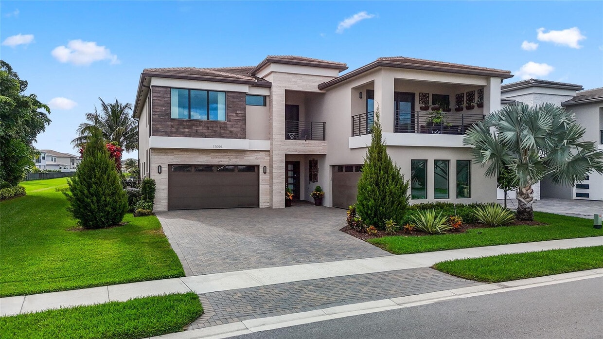 Primary Photo - 17099 Five Waters Ave