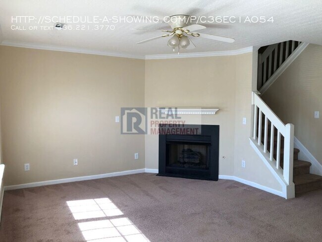 Foto del edificio - 16 Meadow Crossing Ct