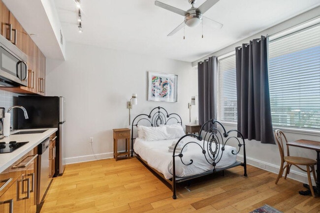 Foto del edificio - 925 Common St