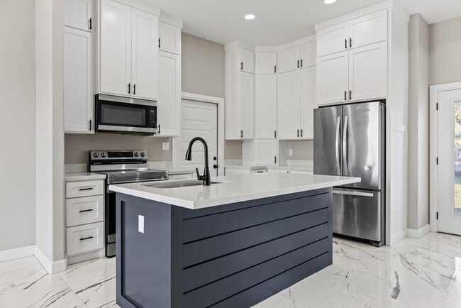 Building Photo - 4034 Solid Dr