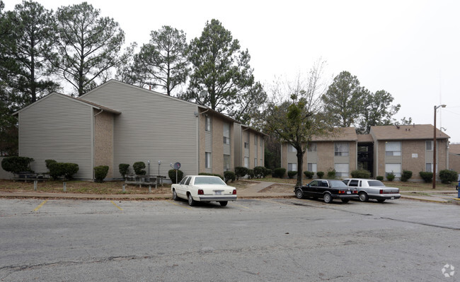 Building Photo - New Haven Apartments