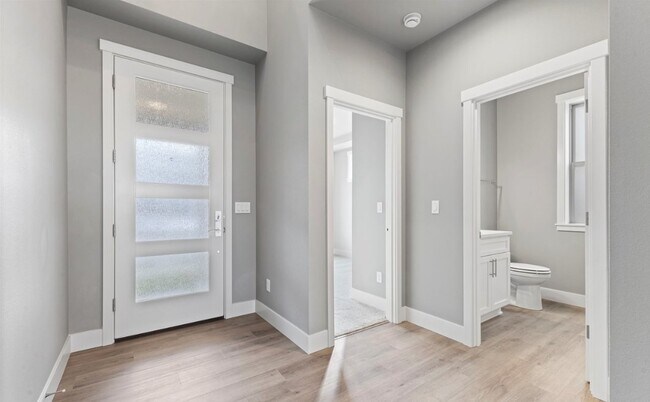 Foto del edificio - 15410 207th Ave E
