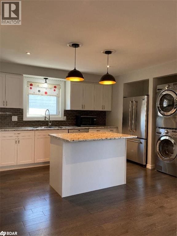 Photo du bâtiment - 355 Leacock Dr