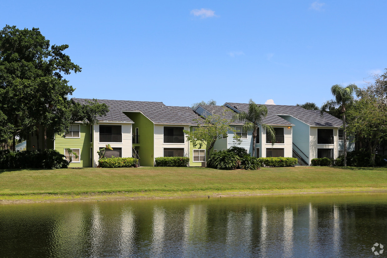 Turtle Cove Apts