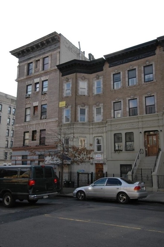 Foto del edificio - 552 W 183rd St