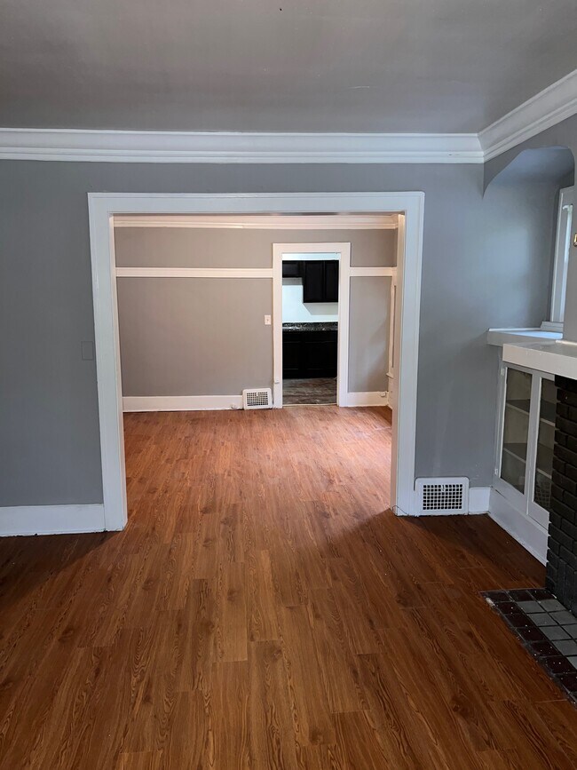 Foto del edificio - 3258 E 139th St