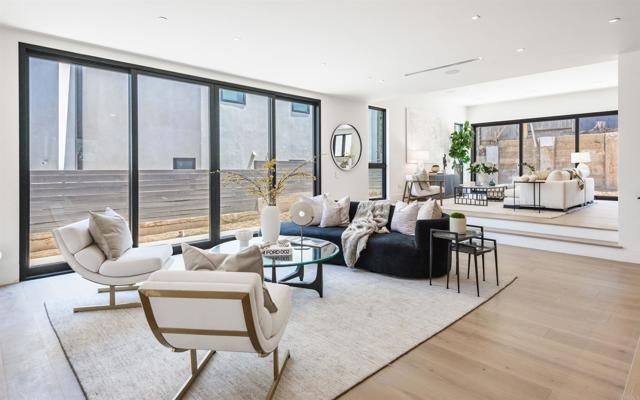 Foto del edificio - 1024 Centinela Ave