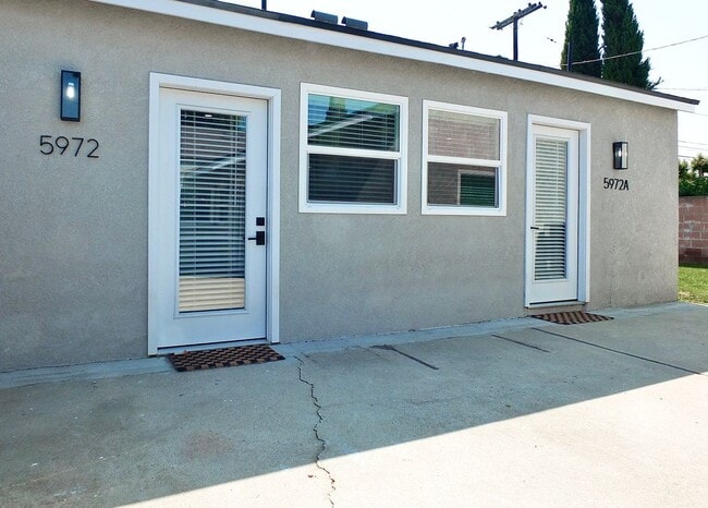 Building Photo - 5972 Coke Ave