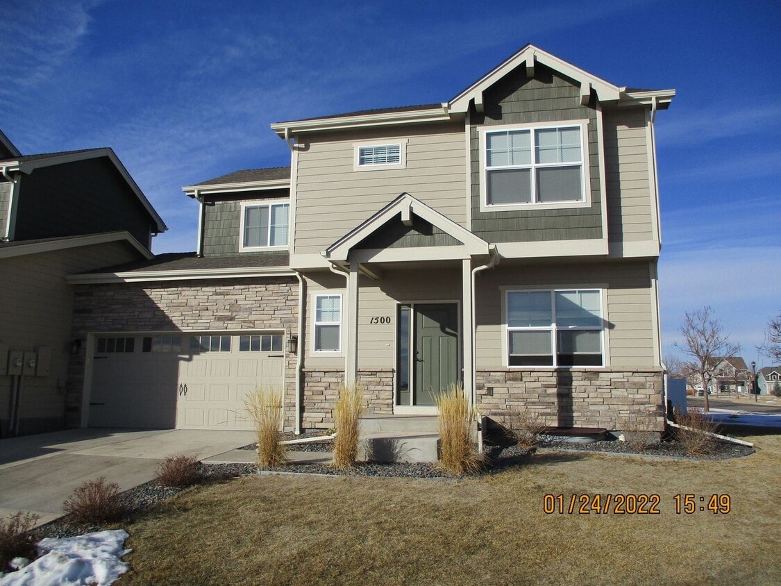 3 br, 2.5 bath House 1500 Tundra Ave House Rental in Berthoud, CO