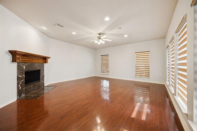 Foto del edificio - 7457 Glasshouse Walk