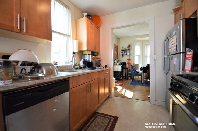 Building Photo - 5 Murdock Terrace