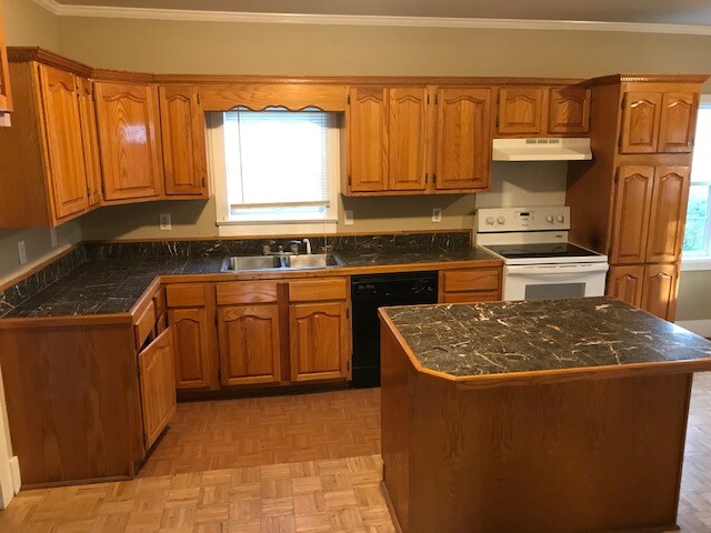 Foto principal - 414 Bellot St
