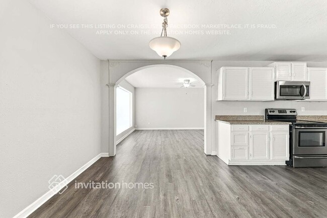 Building Photo - 3410 W Orchid Ln
