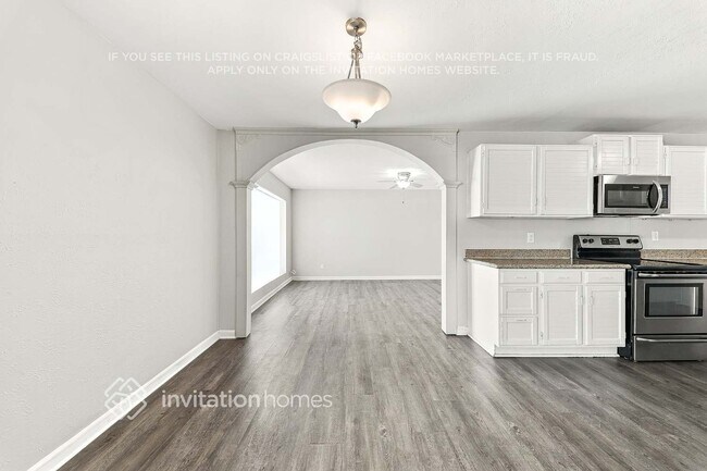 Foto del edificio - 3410 W Orchid Ln