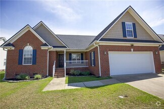 Building Photo - 355 Hogart St