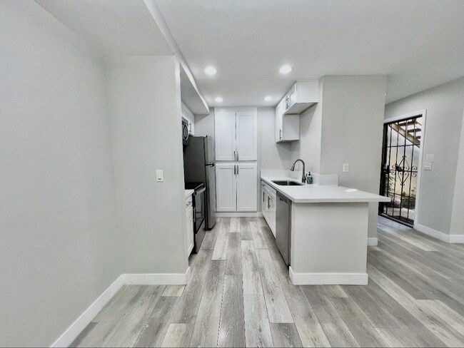 Foto del edificio - 806 Coriander Dr