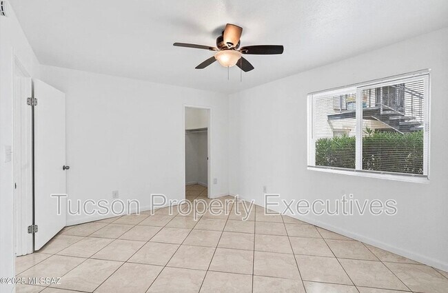 Foto del edificio - 8450 E Old Spanish Trail