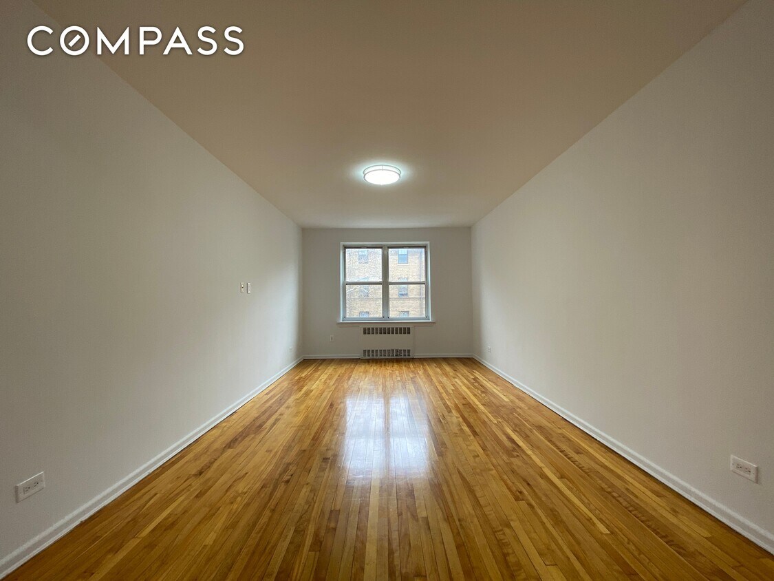 3325 81st St Unit 5H, Queens, NY 11372 Apartment for Rent in Queens