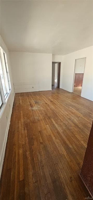 Foto del edificio - 5 Westway Ave