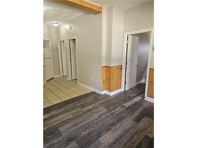 Foto del edificio - 1205 S Sibley Ave