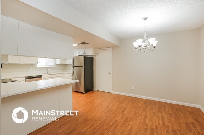 Foto del edificio - 2807 N 45th Dr