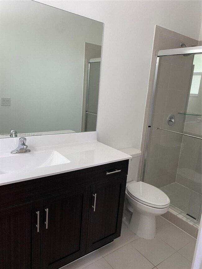 Foto del edificio - 2712 SE 15th Ct