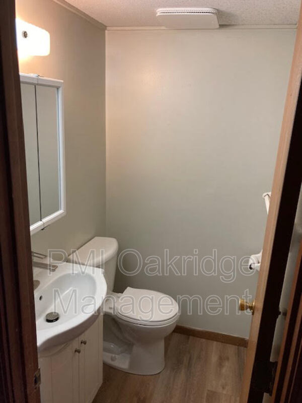 Foto del edificio - 1541 Spruce Ave
