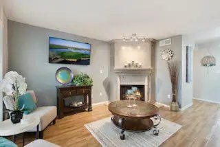 Photo - 3002 N 70th St (Scottsdale, AZ)