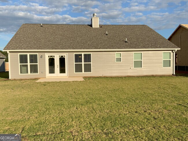 Foto del edificio - 117 Lake Meadows Dr