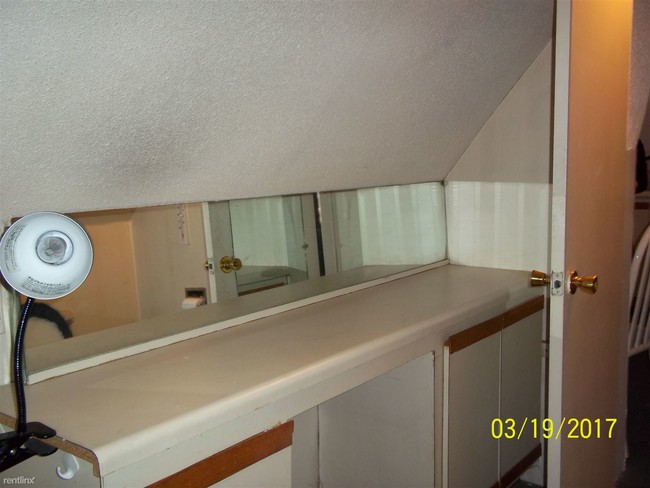 Foto del edificio - 113 E 14th St