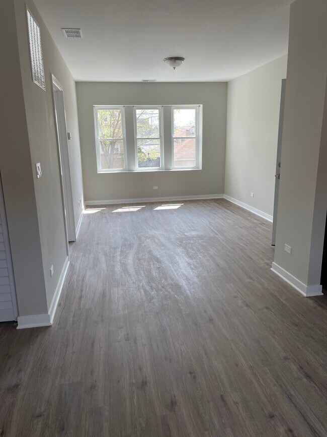 Foto del edificio - 5206 W Parker Ave