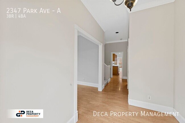Foto del edificio - 3 Bedroom 3.5 Bathroom Townhouse
