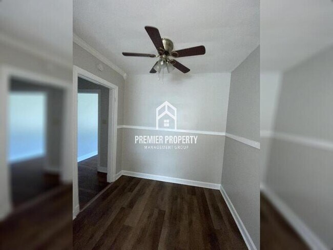 Foto del edificio - 7906 Harrold St