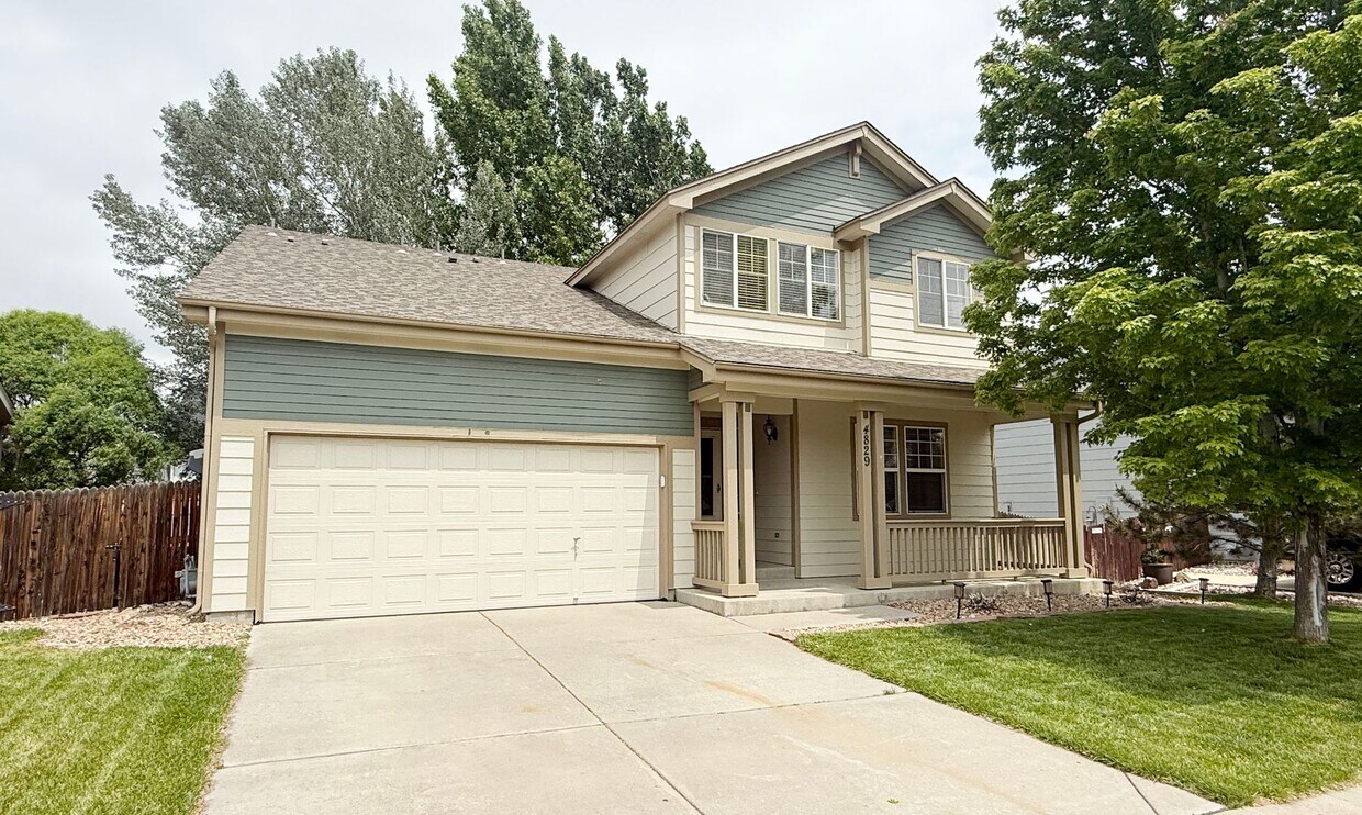 Foto principal - Updated, Clean and Spacious 2-Story with 3...