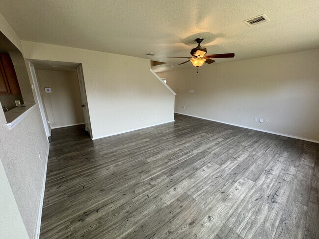 Foto del edificio - 8755 Sunview Park