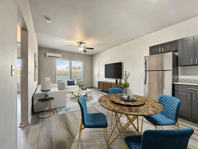 Interior Photo - Platform Warner Robins