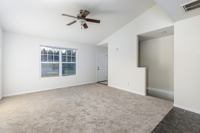Building Photo - 931 Ashley Dr