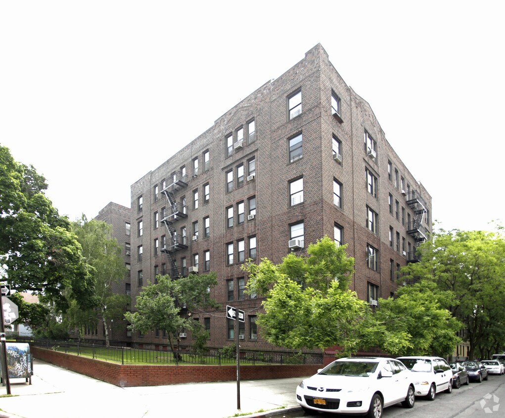 Foto principal - 2-24 HINCKLEY Pl