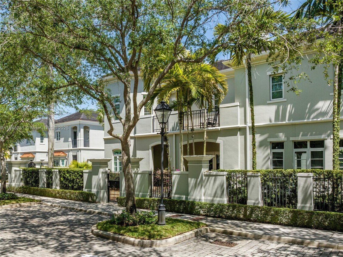 Primary Photo - 10175 SW 75th Pl
