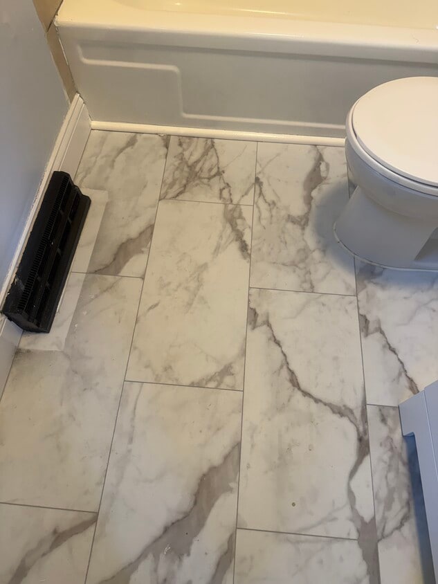 Foto principal - 3426 Woodburn Ave