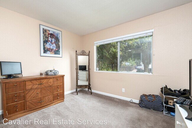 Building Photo - 4 br, 2 bath House - 3579 Esperanza Drive