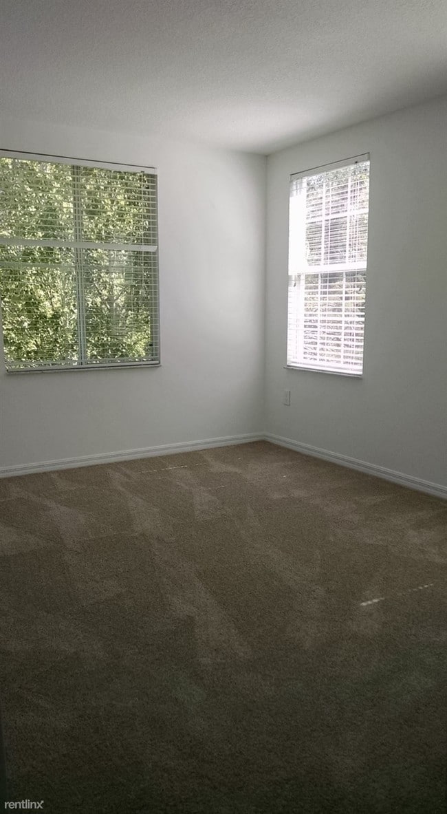 Building Photo - 9405 Marino Cir