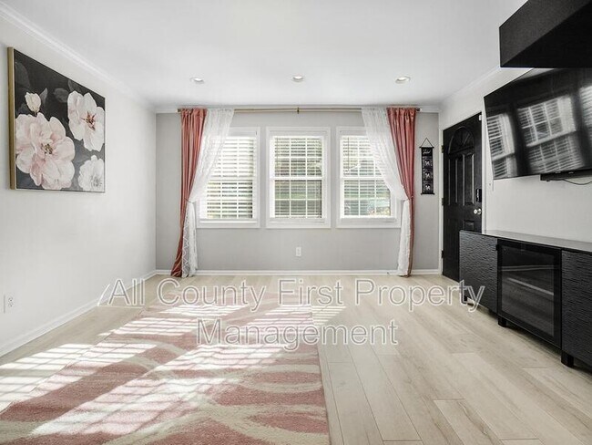 Foto del edificio - 2825 Northeast Expy