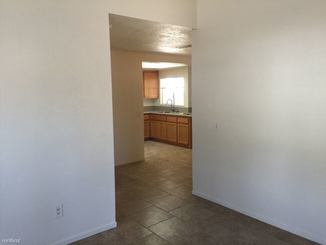 Foto del edificio - 233 Beachwood Dr